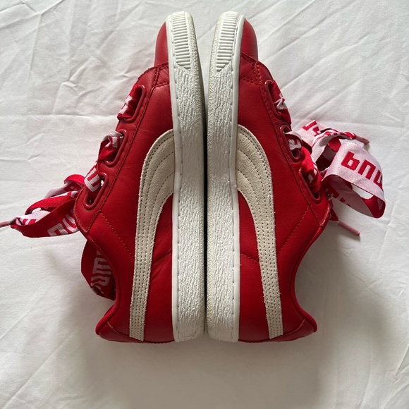 Selling my red Puma Basket Heart Canvas. Wore them once. Too small on me - Picture 2 of 4